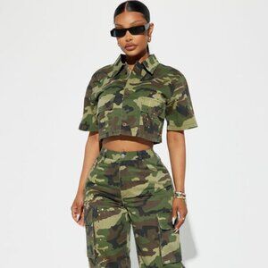 NWT SET- You Lost Me Camo Pant and Cropped Top